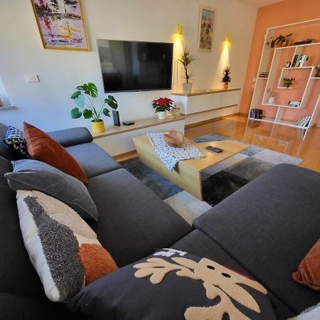 Apartman Bruna Self Check-In Osijek Exteriör bild