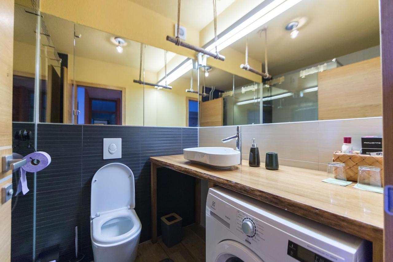 Apartman Bruna Self Check-In Osijek Exteriör bild
