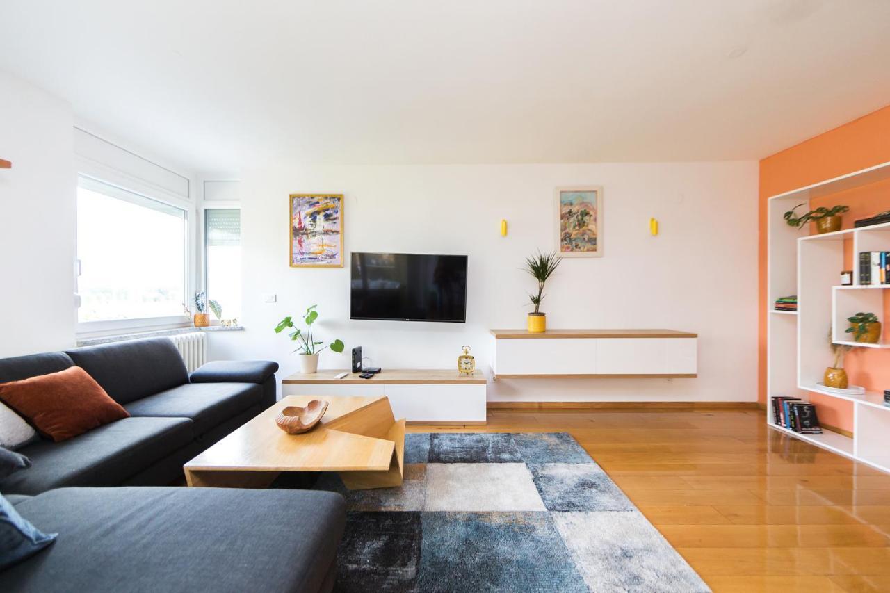 Apartman Bruna Self Check-In Osijek Exteriör bild
