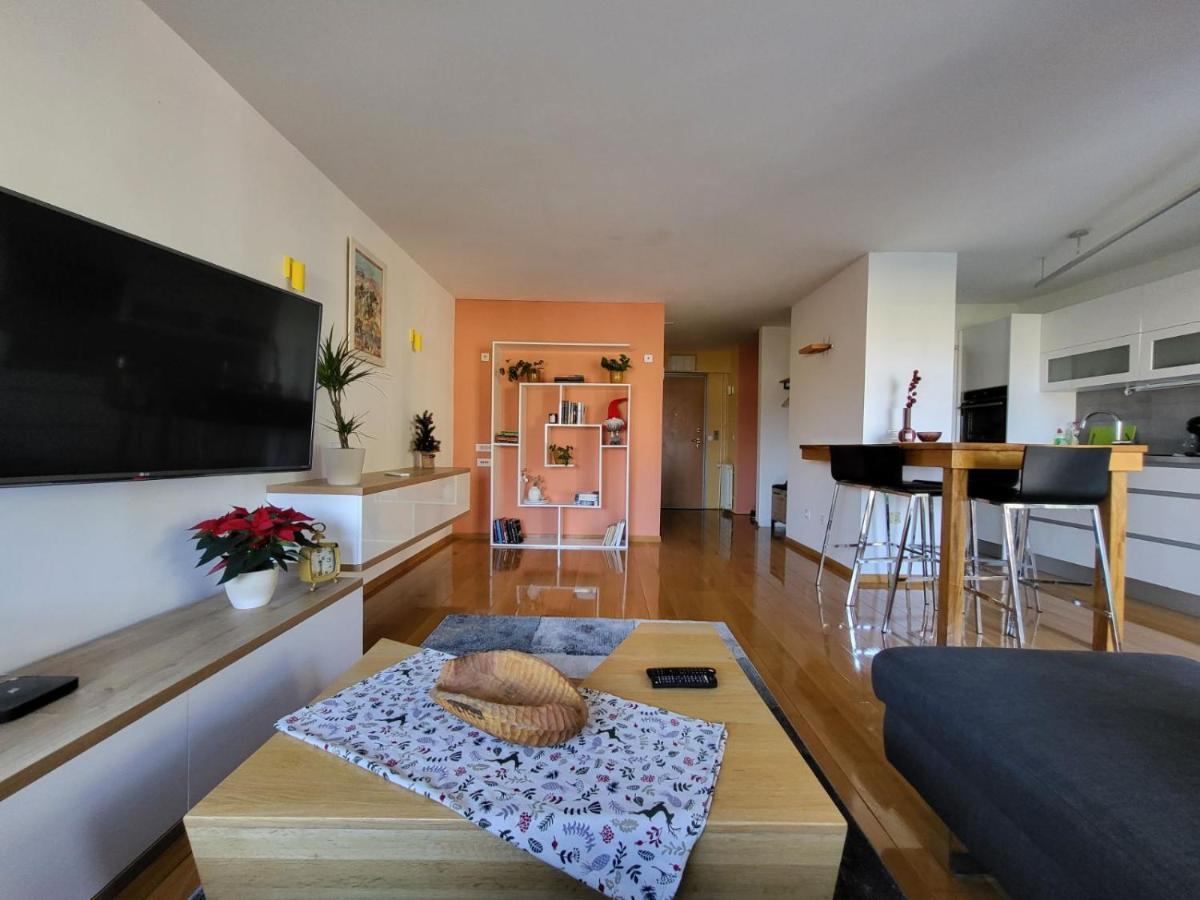 Apartman Bruna Self Check-In Osijek Exteriör bild